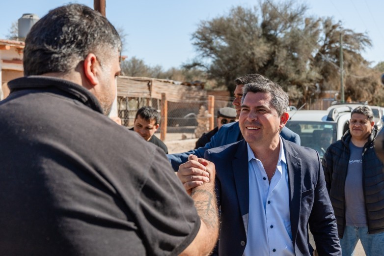 Hist&oacute;rico anuncio para Mogna: el gobernador Orrego licita los puentes que terminar&aacute;n con el aislamiento