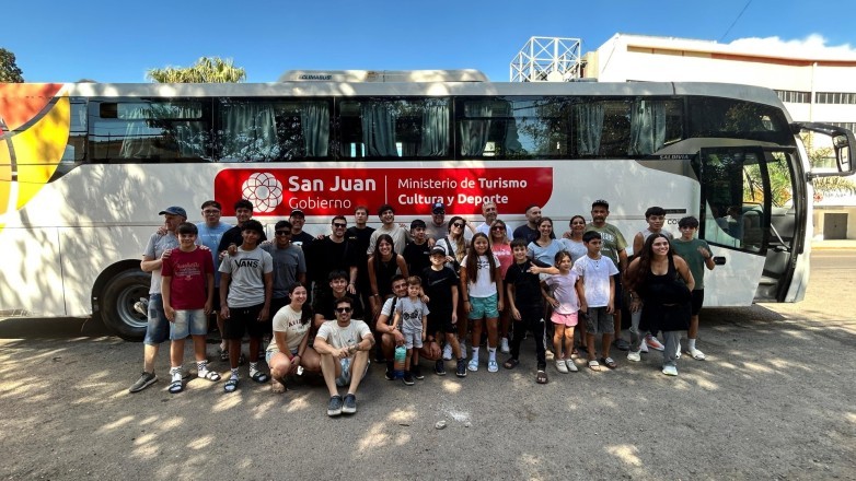 Sanjuaninos participaron del inicio del Campeonato Argentino de bicicross