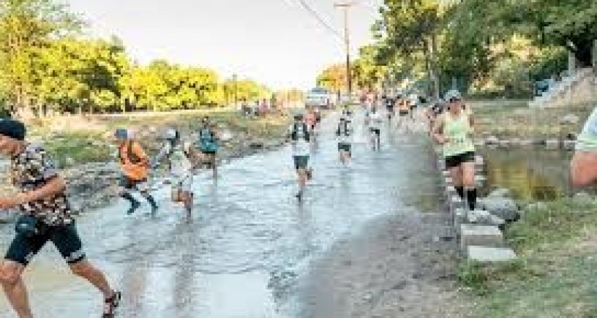 ATLETISMO: Cross nocturno en La Granja