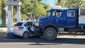 Tragedia en Rivadavia: una mujer falleci&oacute; tras un violento choque en Avenida Libertador