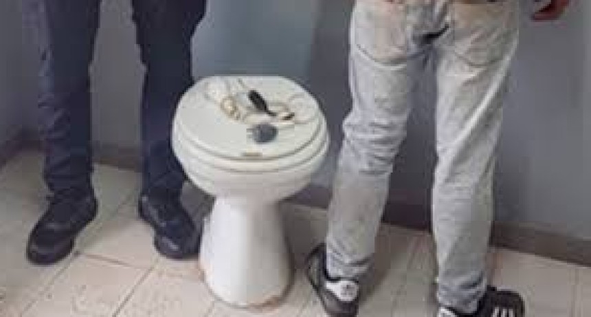 Ins&oacute;lito robo en Chimbas: entr&oacute; a un departamento para llevarse un inodoro y termin&oacute; condenado