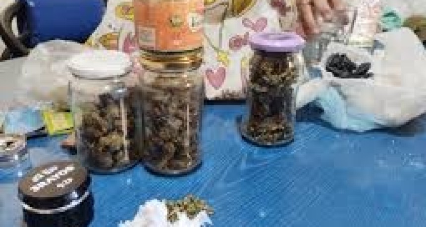 Lo detuvieron en la Costanera tras balear la casa de un vecino: le allanaron la vivienda y hallaron droga