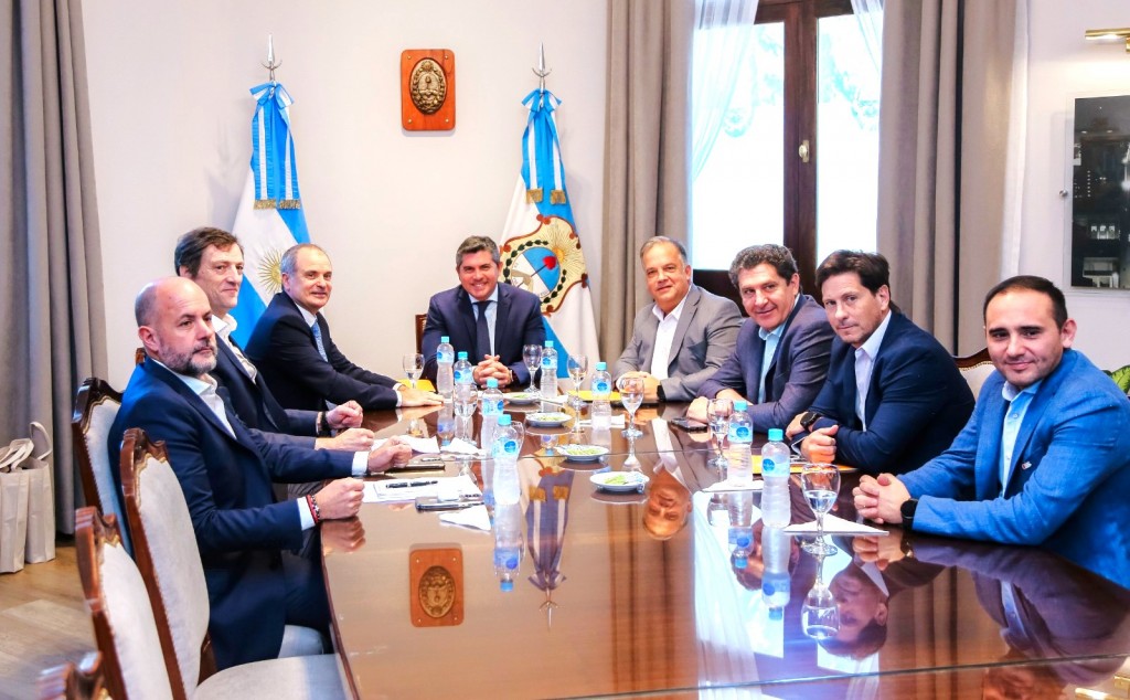 San Juan suma energía limpia: anuncian la construcción de una nueva planta solar en Sarmiento