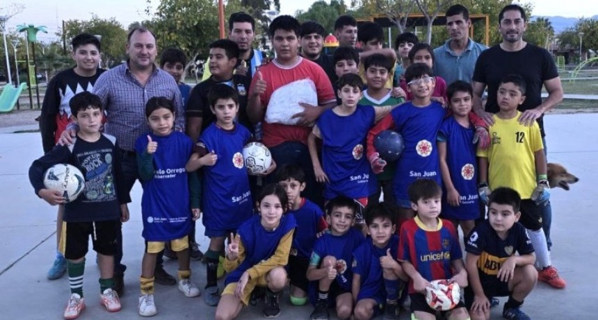 Deporte Social: clubes barriales de San Juan recibieron nuevos materiales deportivos