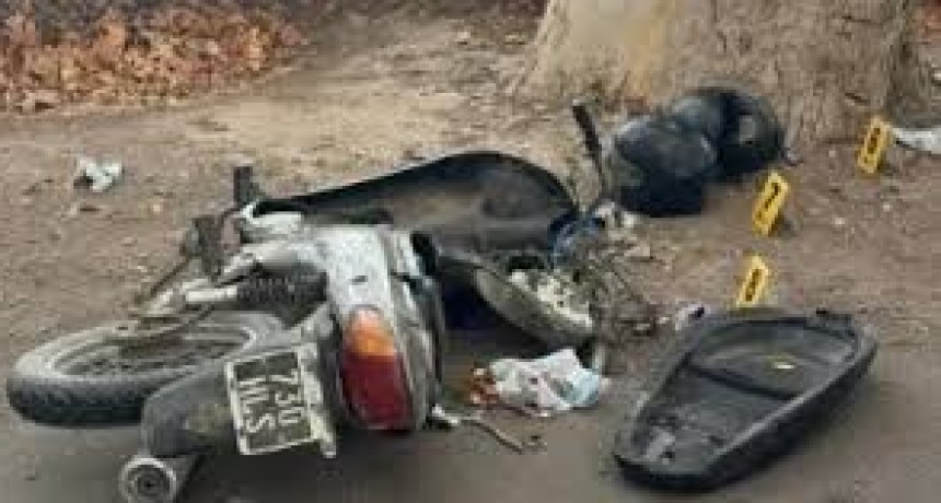 Tragedia en Rivadavia: identificaron a la joven motociclista que muri&oacute; tras chocar contra un cami&oacute;n en La Bebida