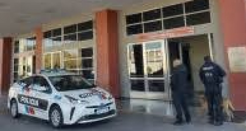 Amenaza de bomba en el hospital Rawson: liberaron a la bioquímica sospechada