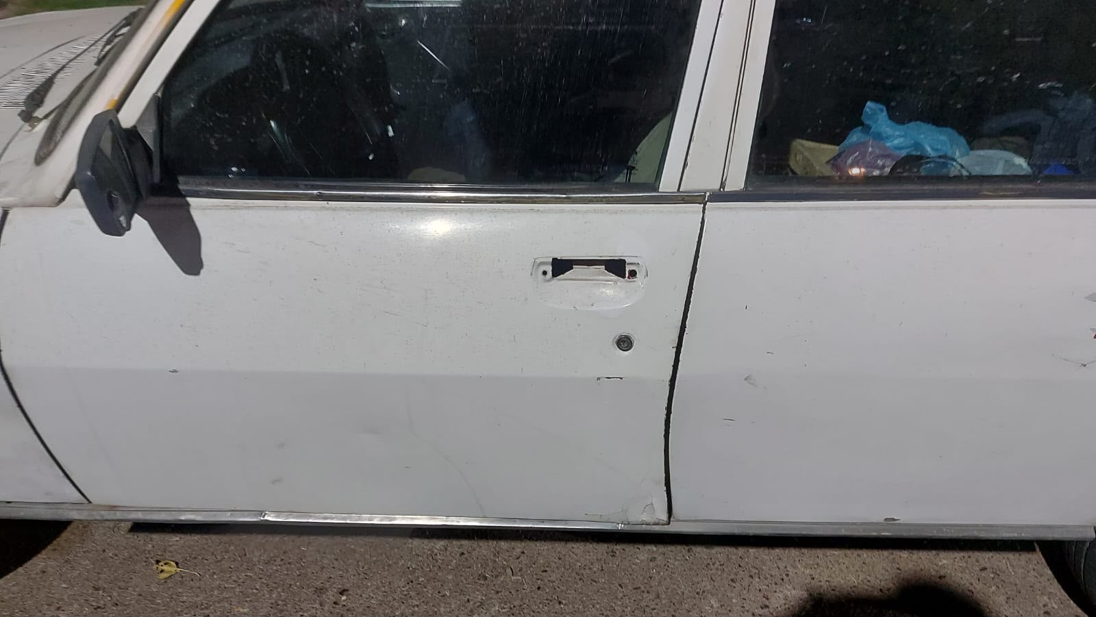 Aprehenden a un hombre cuando intentaba robar un auto en Capital
