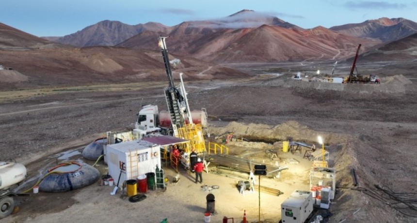 Alerta mundial por el cobre: advierten un dr&aacute;stico faltante del 30% y Argentina es clave