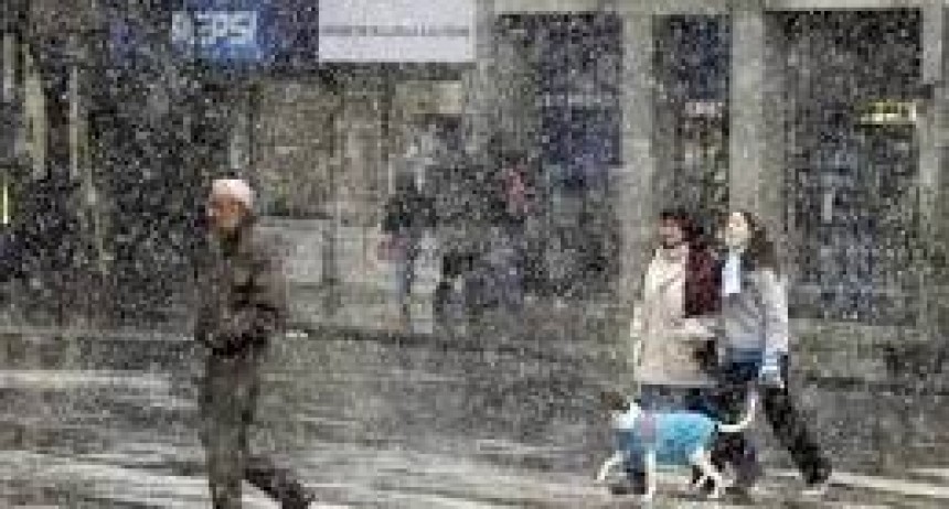 Ola polar en Argentina: el mapa de las provincias que sufrir&aacute;n temperaturas extremas y posibles nevadas