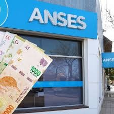 Pagos ANSES Julio 2025: Chequeá si Cobrás Este Miércoles 16 con DNI Terminados en 4 y 5