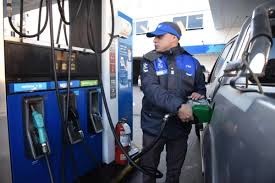 Nuevo Aumento de Combustibles: Precios en Estaciones de Servicio Suben un 2.5%