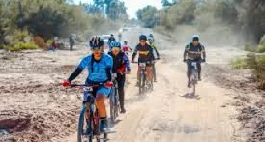 Huaco se Lanza al MTB Competitivo con un Circuito Diseñado por sus Propios Vecinos