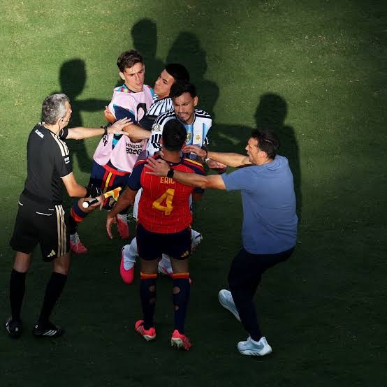 La FIFA abri&oacute; una investigaci&oacute;n disciplinaria contra Argentina tras los incidentes en la final del Mundial 2026
