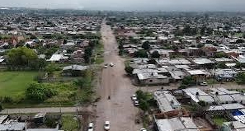 Orrego anunci&oacute; que repavimentar&aacute;n la avenida Benav&iacute;dez para mejorar la conectividad del Gran San Juan
