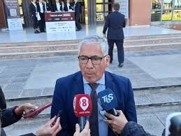 El Gobierno irá contra las familias de los menores que realicen amenazas de bomba