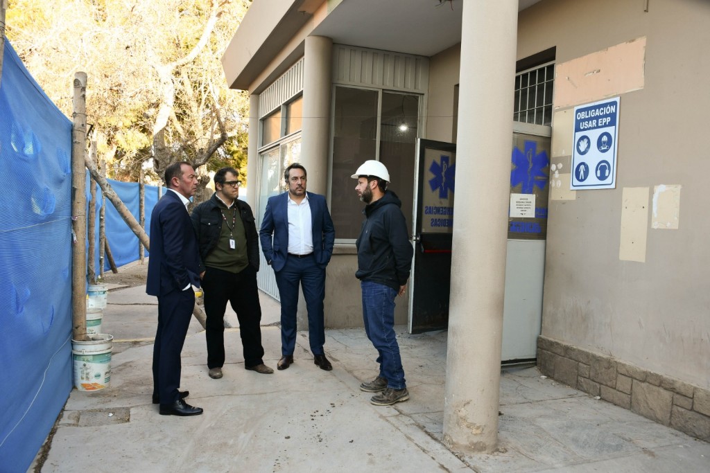 Avanza la obra que transformará la atención de pacientes renales en el Hospital Marcial Quiroga