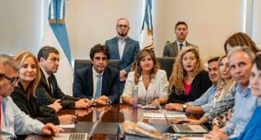 Docentes y Gobierno, en un punto muerto: los gremios preparan nuevas propuestas salariales