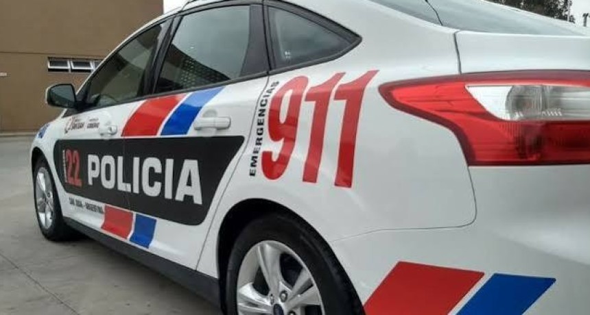 Quer&iacute;an llevarse m&aacute;s de $250.000 en mercader&iacute;a dentro de sus mochilas y los atraparon en un mayorista de Rawson