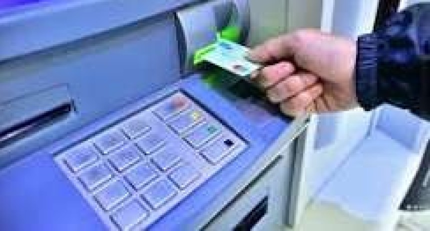 Los empleados públicos tendrán acreditados sus haberes el 29 de agos