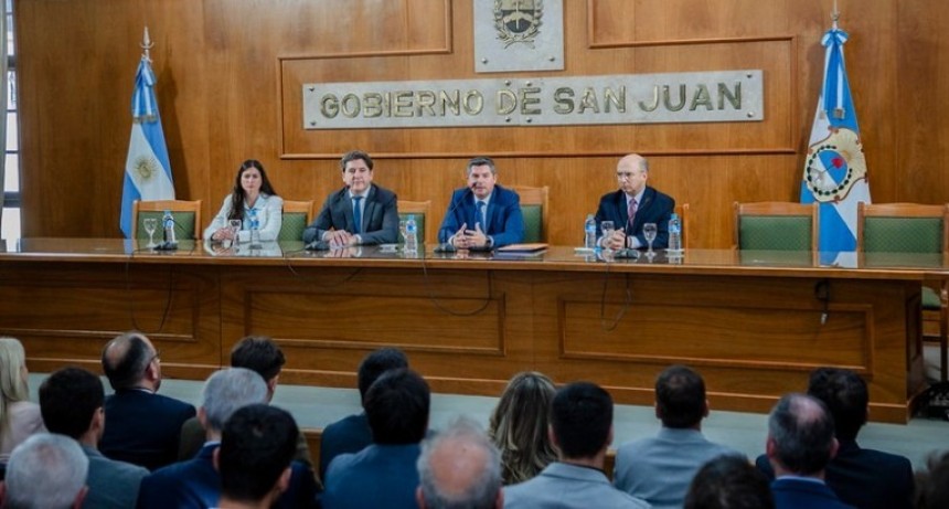 El gobernador Marcelo Orrego lanzó el Programa Aprender, Trabajar y Producir