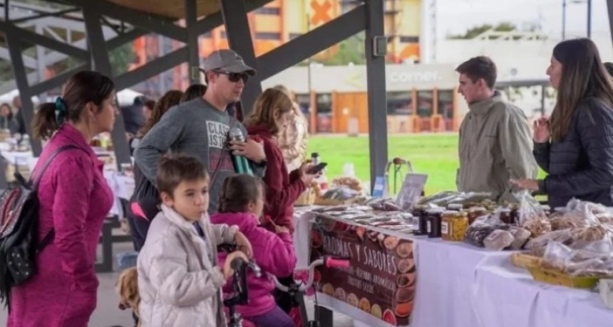 La Feria Agroproductiva se suma al Festival del Inmigrante con sabores locales