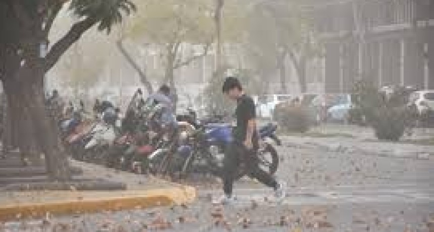 Llega el frío a San Juan: el viento Sur anticipa un fin de semana con bajas temperaturas y posibles lluvias