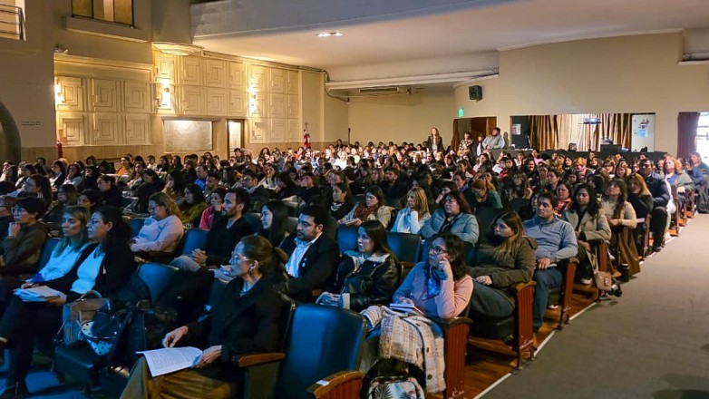 Capacitaci&oacute;n sobre Autismo en San Juan: abren jornada sobre juego, movimiento e inclusi&oacute;n
