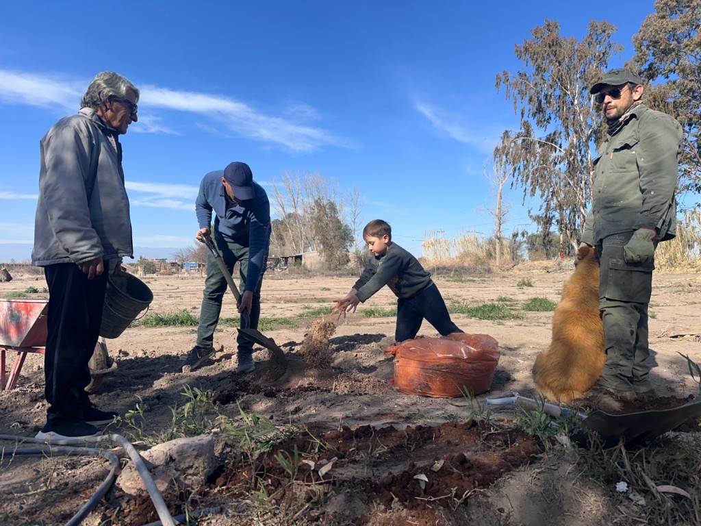 El Mogote festeja la Primavera con un "voluntariado verde" y picnic en el Vivero Municipal