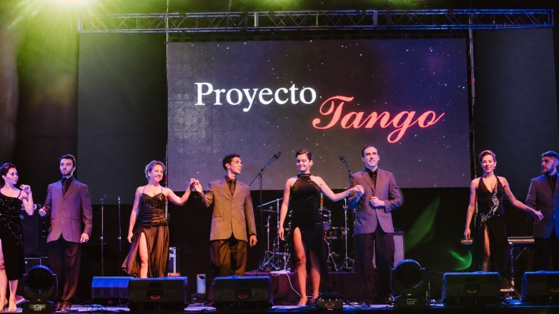 Primavera con tango y folclore en el Centro Cultural Conte Grand