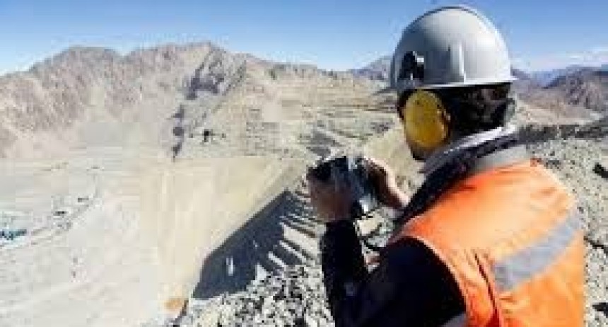 Capital capacitar&aacute; a j&oacute;venes para trabajar en miner&iacute;a y construcci&oacute;n: inscripciones, requisitos y cursos disponibles