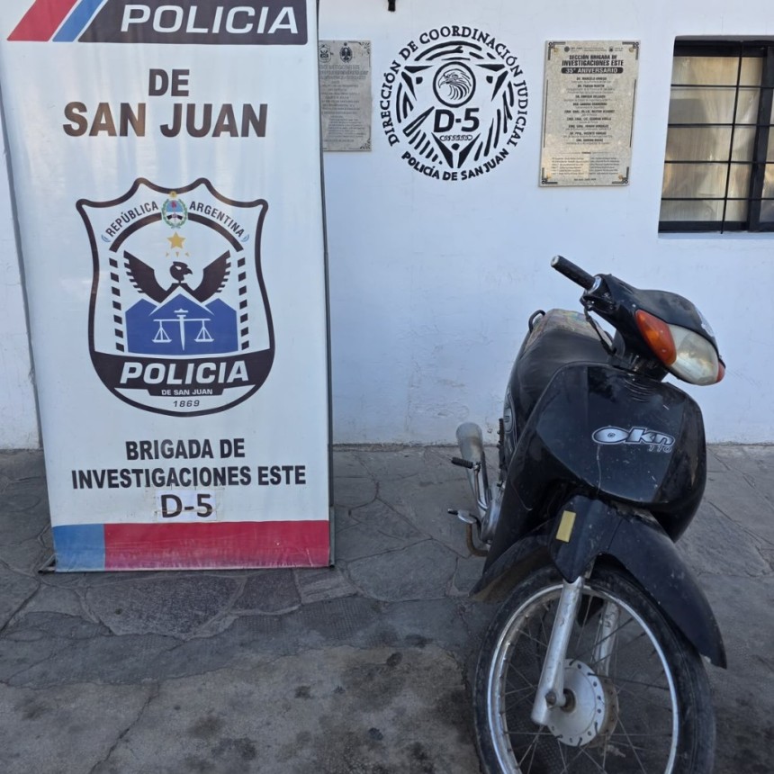 Inseguridad en Caucete: le violentaron la puerta de la casa, le robaron la moto y la Policía la halló en un descampado