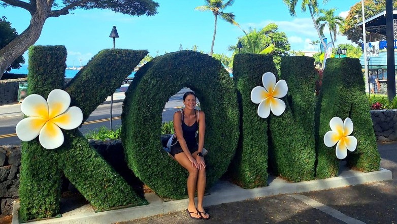 Florencia Díaz Philippi logra un Podio Mundial Histórico en el IRONMAN Kona 2025