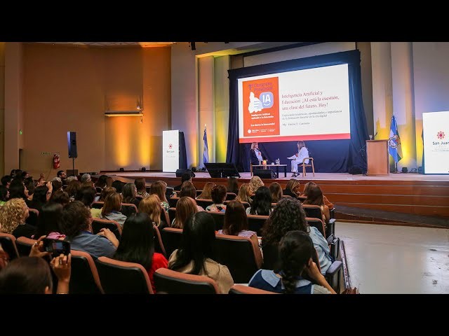 San Juan Da un Salto de Calidad: Orrego Lidera el Primer Congreso Provincial de Inteligencia Artificial en Educación