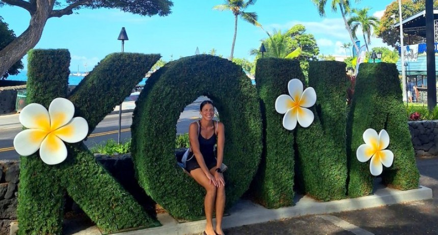 Florencia Díaz Philippi logra un Podio Mundial Histórico en el IRONMAN Kona 2025