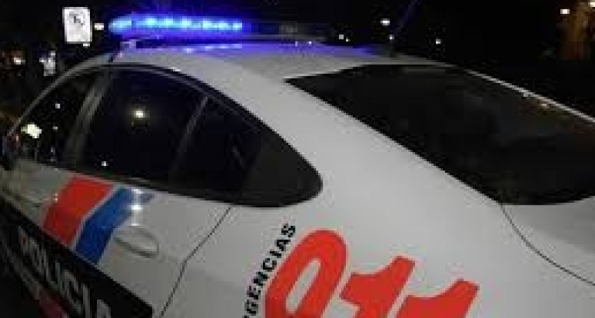 Disparo Accidental en Chimbas: Adolescente Grave tras 