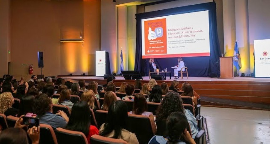 San Juan Da un Salto de Calidad: Orrego Lidera el Primer Congreso Provincial de Inteligencia Artificial en Educación