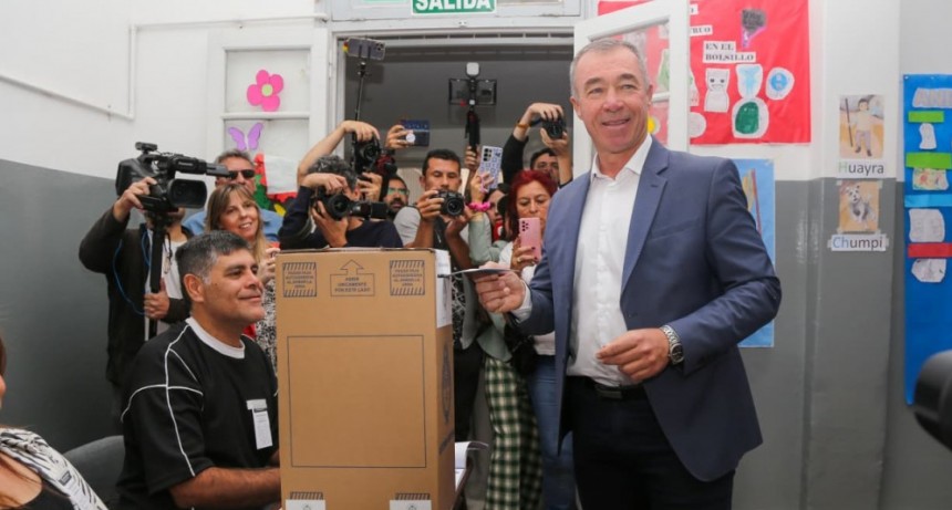 Elecciones 2025: Fabián Martín (Frente X San Juan) Votó en Rivadavia y Destacó la Normalidad de la Jornada