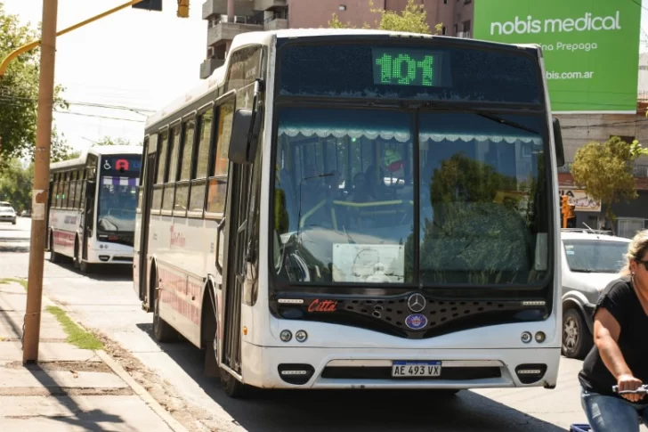 Ma&ntilde;ana sigue el paro de colectivos 