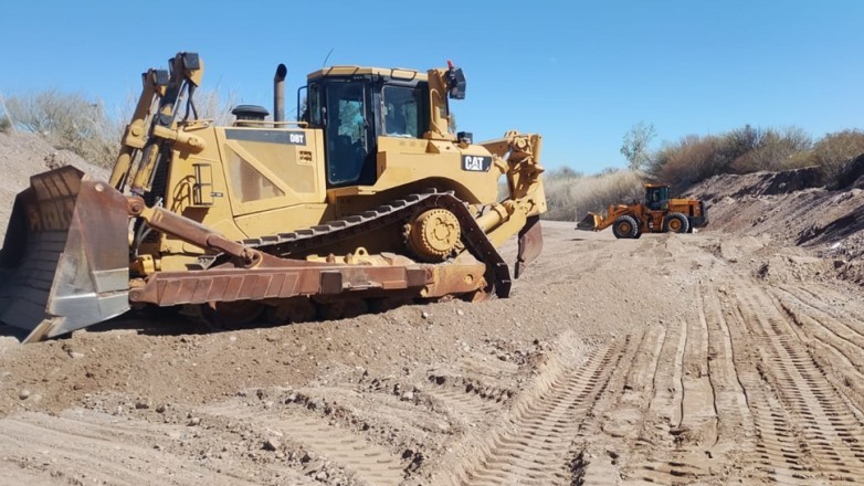 Hidr&aacute;ulica realiza obras de encauce en el r&iacute;o Yakin para proteger los canales de Albard&oacute;n