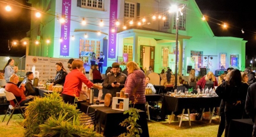 Feria Paseo Cantoni en San Juan: edici&oacute;n especial por el D&iacute;a de la Madre con m&aacute;s de 80 emprendedores