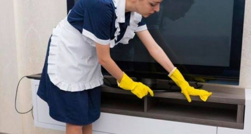 Servicio dom&eacute;stico: oficializan un aumento del 1,6% en noviembre y confirman nuevos montos por hora y mes