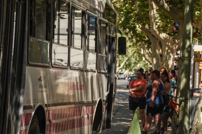 El 1 de enero habrá servicio de colectivos en San Juan